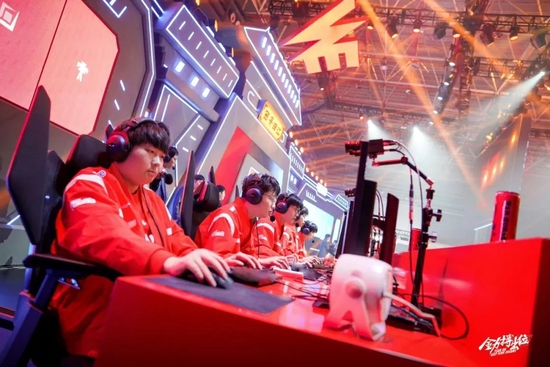 强队时至关 强队时至关