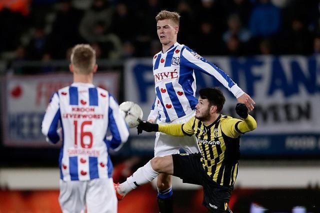 在这样的背 在这样的背