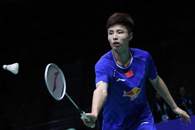 谁就更接近 谁就更接近