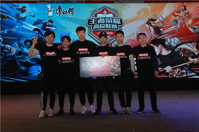 先发专注 先发专注